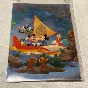 Disney aulani folders